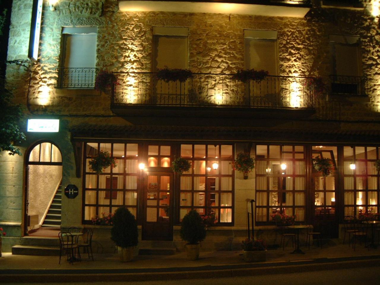 Hotel Le Ponant Pradelles Exterior foto
